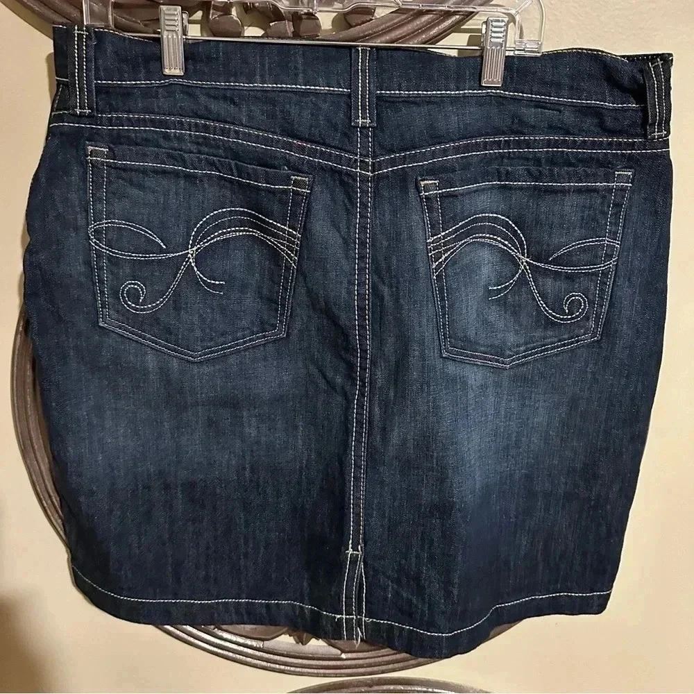 Cabelas jeans mini skirt